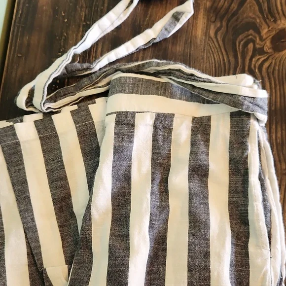 Linen pants - Picture 2 of 5